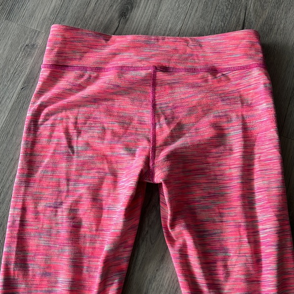 Lululemon Ivivva pink Capri pant leggings size 12 - Picture 9 of 11